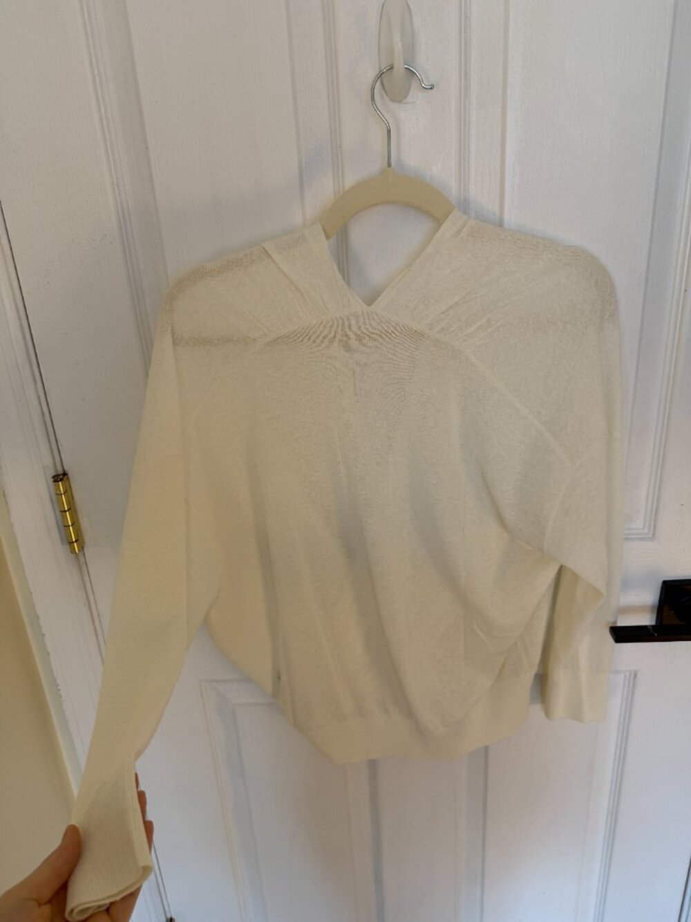 NWOT INSIS Femme Linen Wrap Top in Off White - Picture 5 of 7